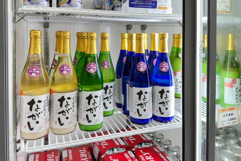 東温市が「どぶろく特区」ということもあり、品揃えが豊富などぶろくは県内・外から問い合わせが殺到している。