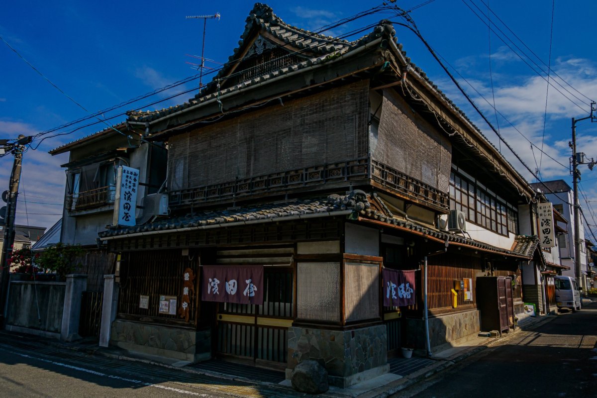 【愛媛県伊予市】湊町の歴史的建築物群